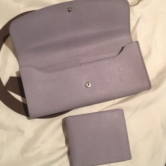 Michael Kors Leather Wallet - Picture 5 of 7